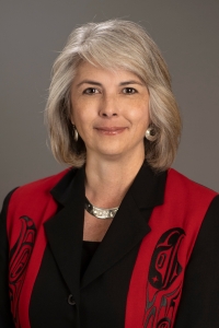 Karen Caindec, Tlingit
