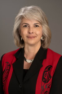 Karen Caindec, Tlingit